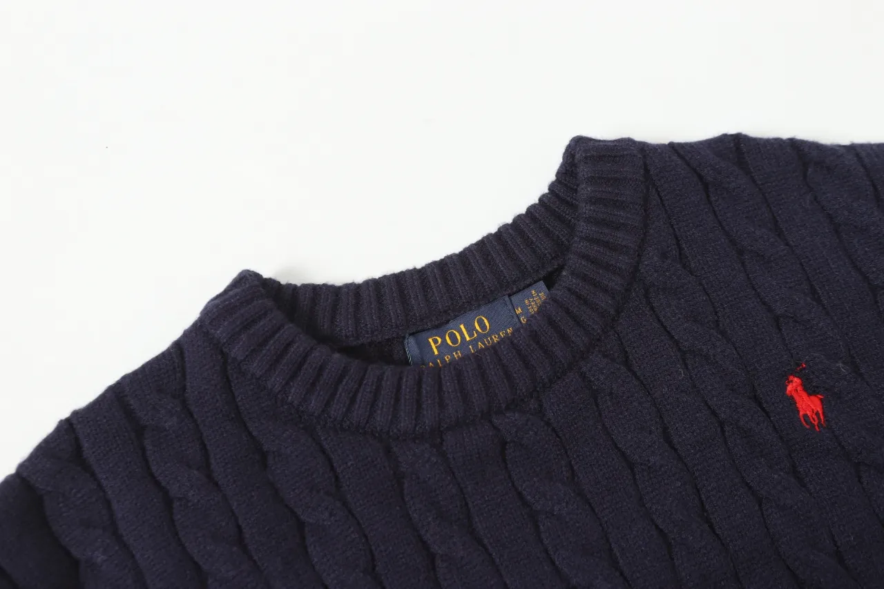 P200 2025 Ralph Lauren #ootddailywear #Autumn and winter sweater #Knitted sweater outfit #ralph lauren sweater #Can be worn by both men and women [Star R] I finally waited until the Ralph men’s twist crew neck sweater is finally here! [Fireworks R][Fireworks R][Fireworks R] The hottest sweater [Celebration R] Limited edition every year. There won’t be many styles in the store! Ralph Lauren men's crew neck sweater [Fire R] has a really nice shape. It can be worn alone or as a jacket. It can be worn as an outer layer [Rose R] or worn with a shirt inside ~ 100% cotton #Practical wear,, style number, 8024.. Color, original white, navy blue, khaki, gray, size S to XL to celebrate